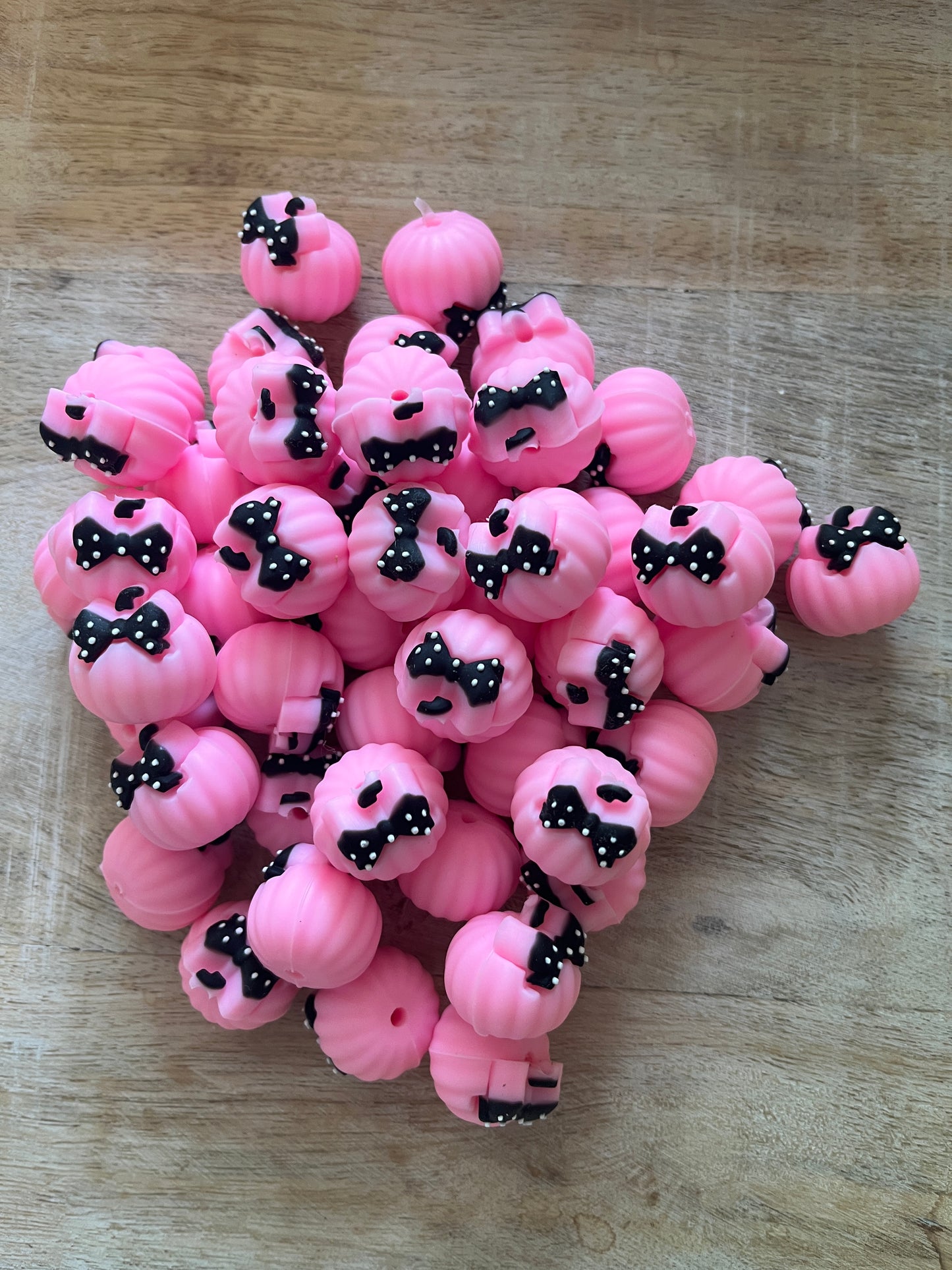 3D Pink Pumpkin w/Bow Focal
