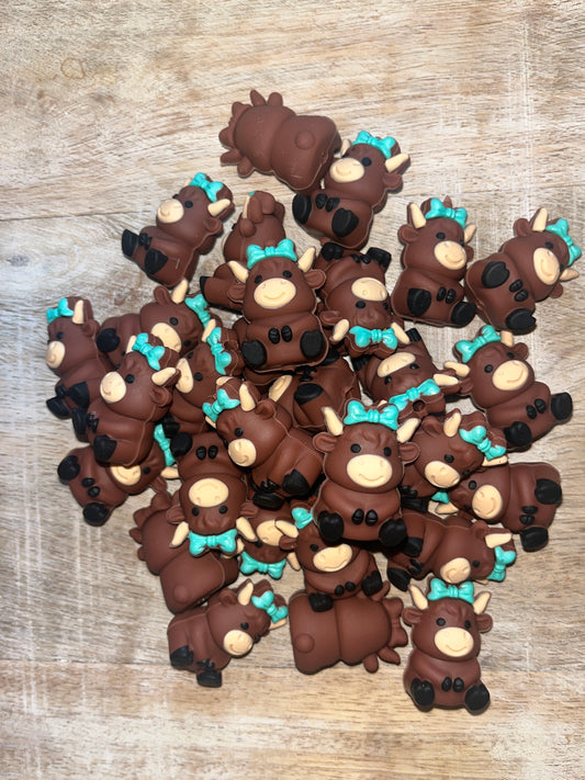 3D Moo Turquoise Bow Focal