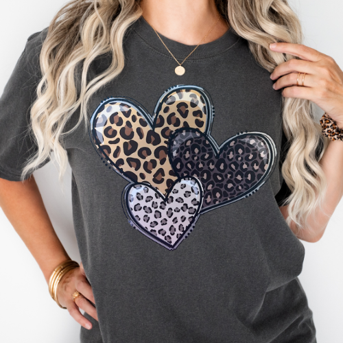 Cheetah Hearts Print